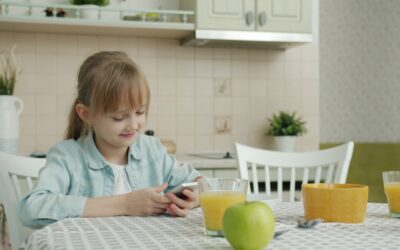 Digital organisering av familielivet: slik får dere bedre flyt uten avanserte verktøy