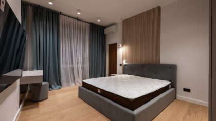 Slik får du hotellfølelse på soverommet uten å pusse opp hele hjemmet